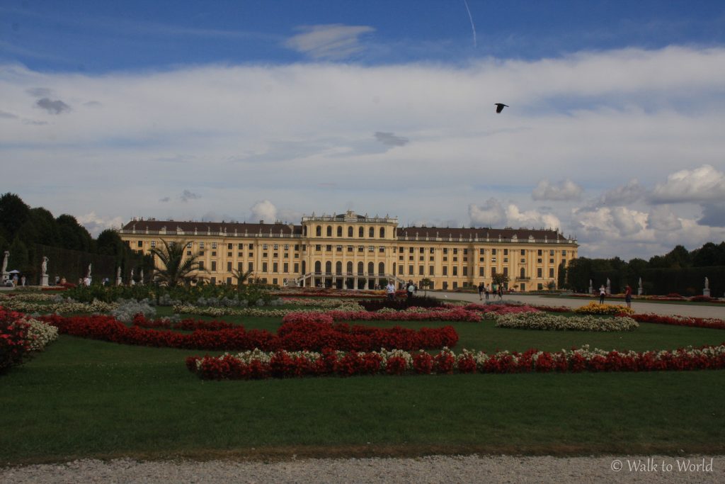 Mondo - Vienna Schloss Schönbrunn
