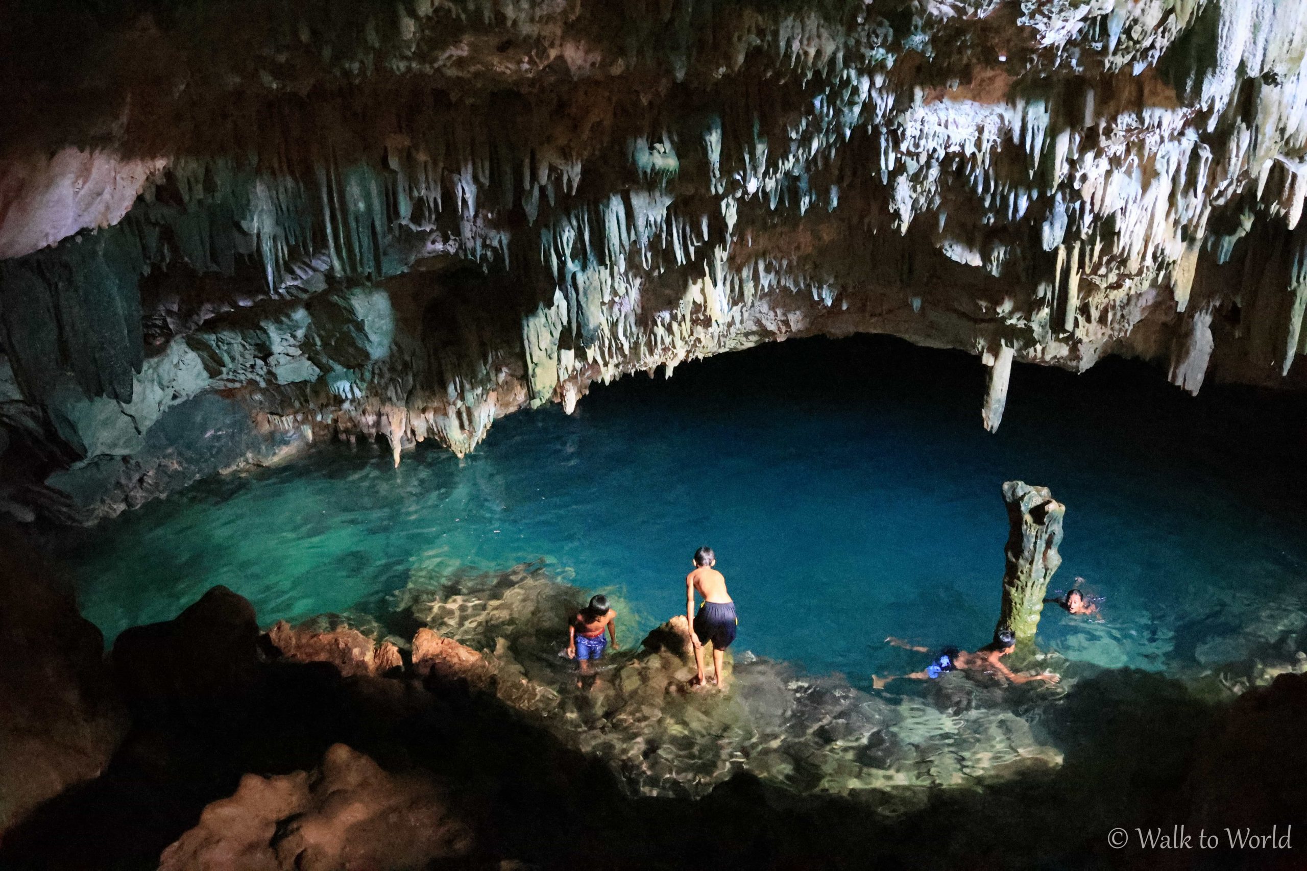 Rangko e Cermin: le grotte a nord ovest di Flores