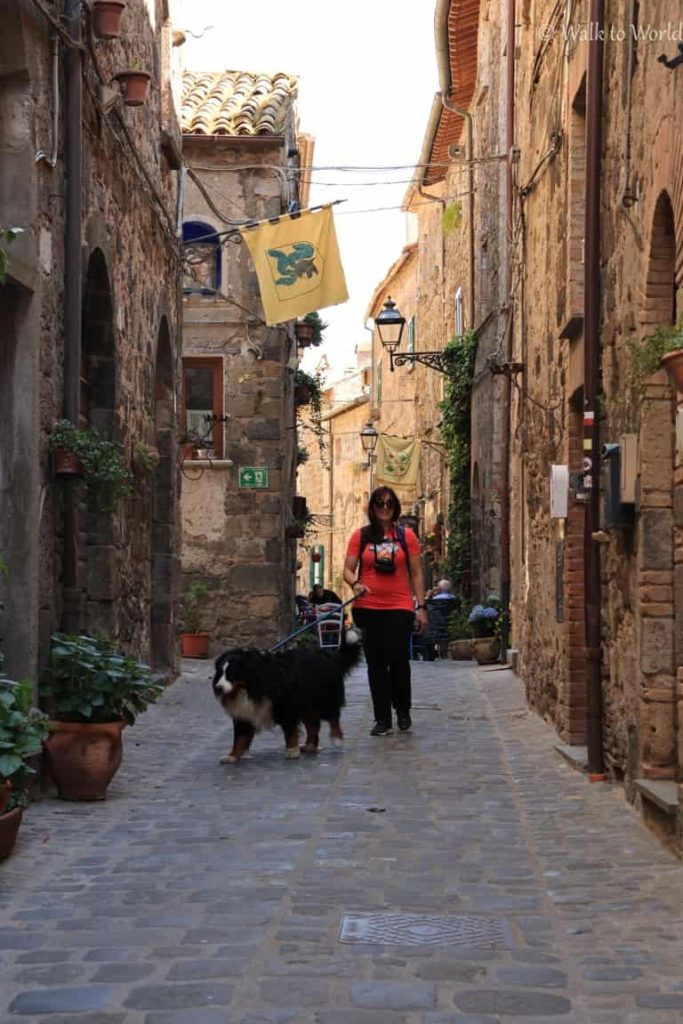 Cosa vedere a Bolsena in un giorno con il cane