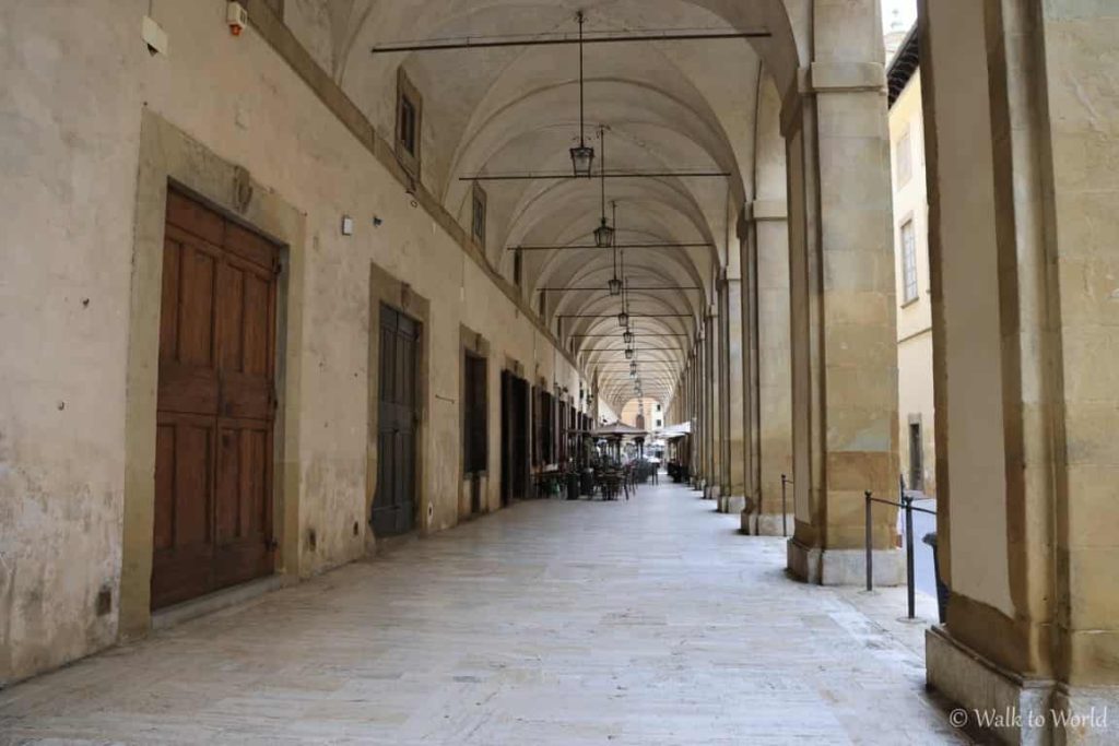 Arezzo Loggia Vasariana