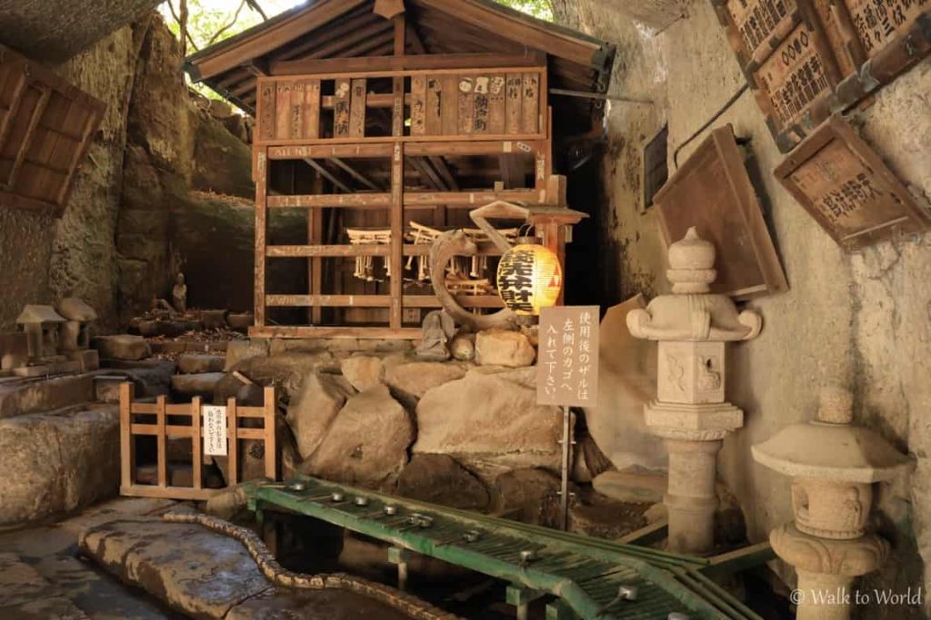 Kamakura Tempio Zeniarai-benten