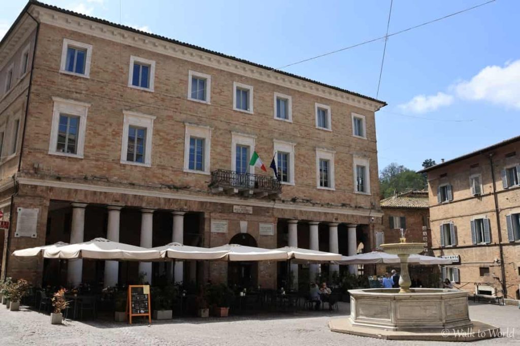 Urbino cosa vedere in un giorno con il cane
