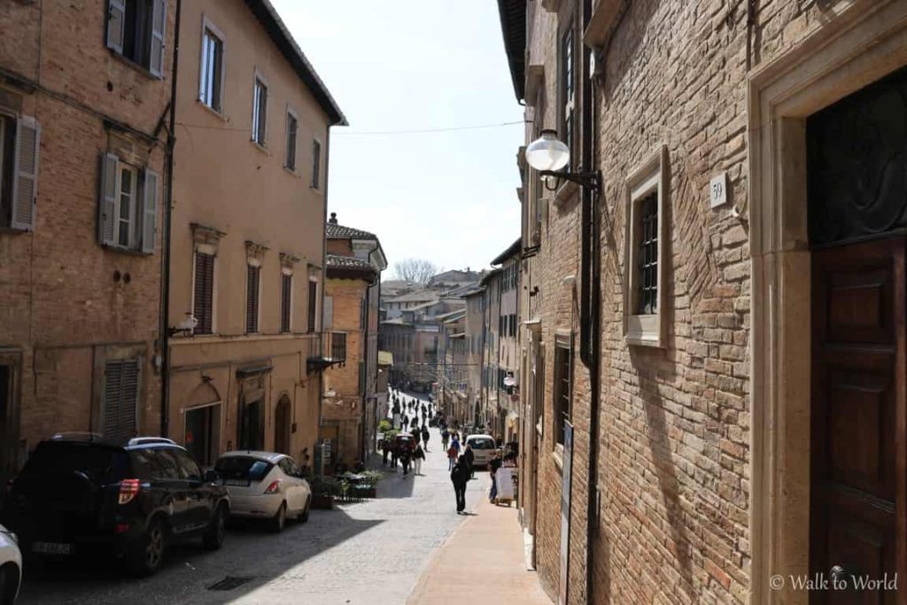 Urbino Via Raffaello